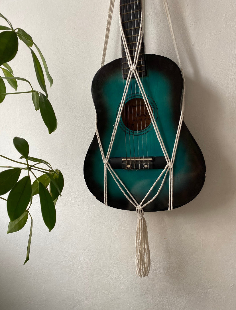 Kids Guitar Hanger