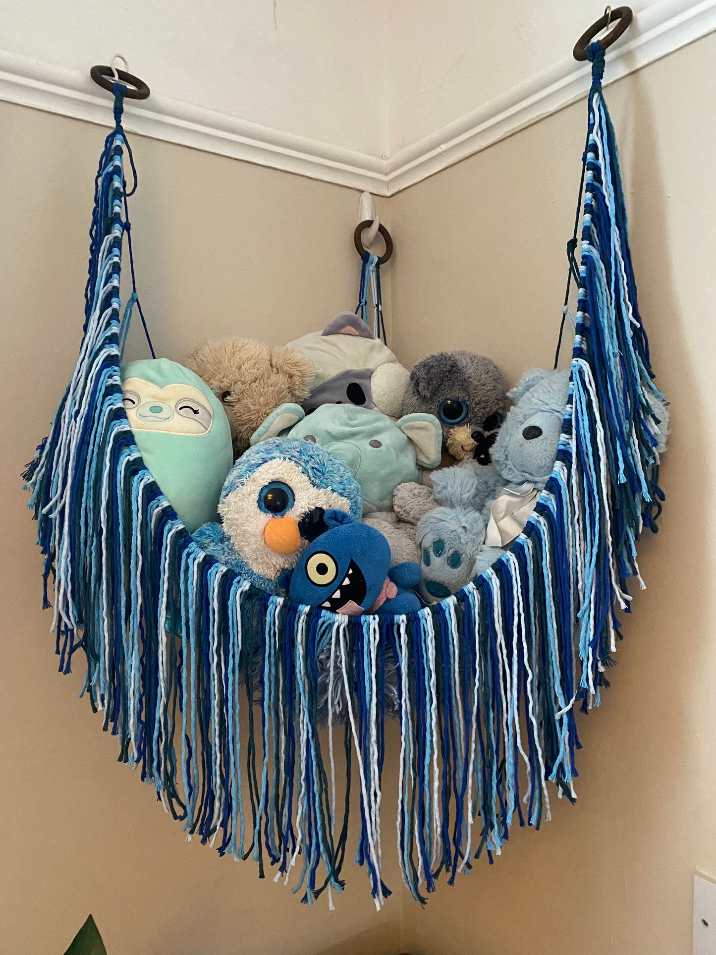 Soft toy corner hammock - bedroom storage