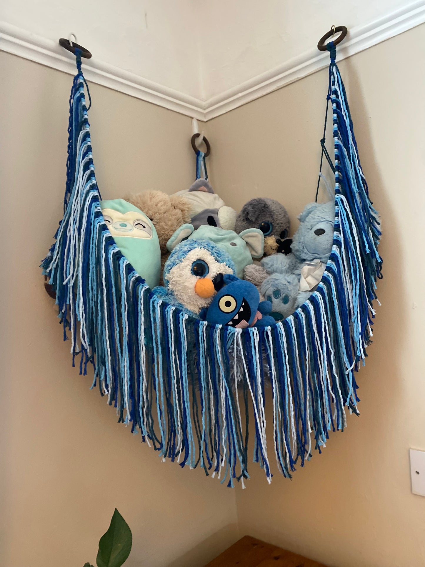 Soft toy corner hammock - bedroom storage