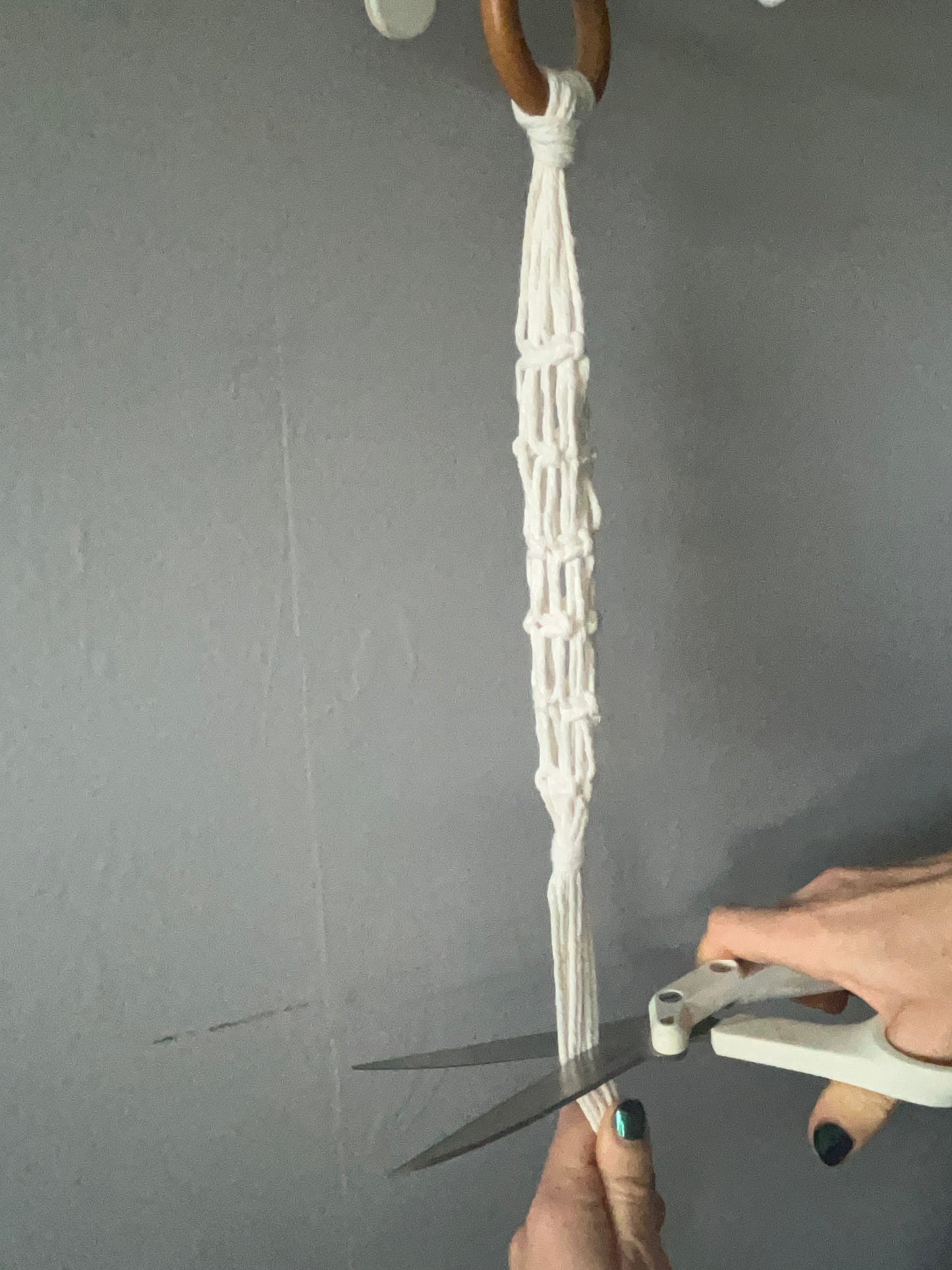 Macrame Garlic Hanger Tutorial – Step-by-Step PDF Printable Guide for beginners