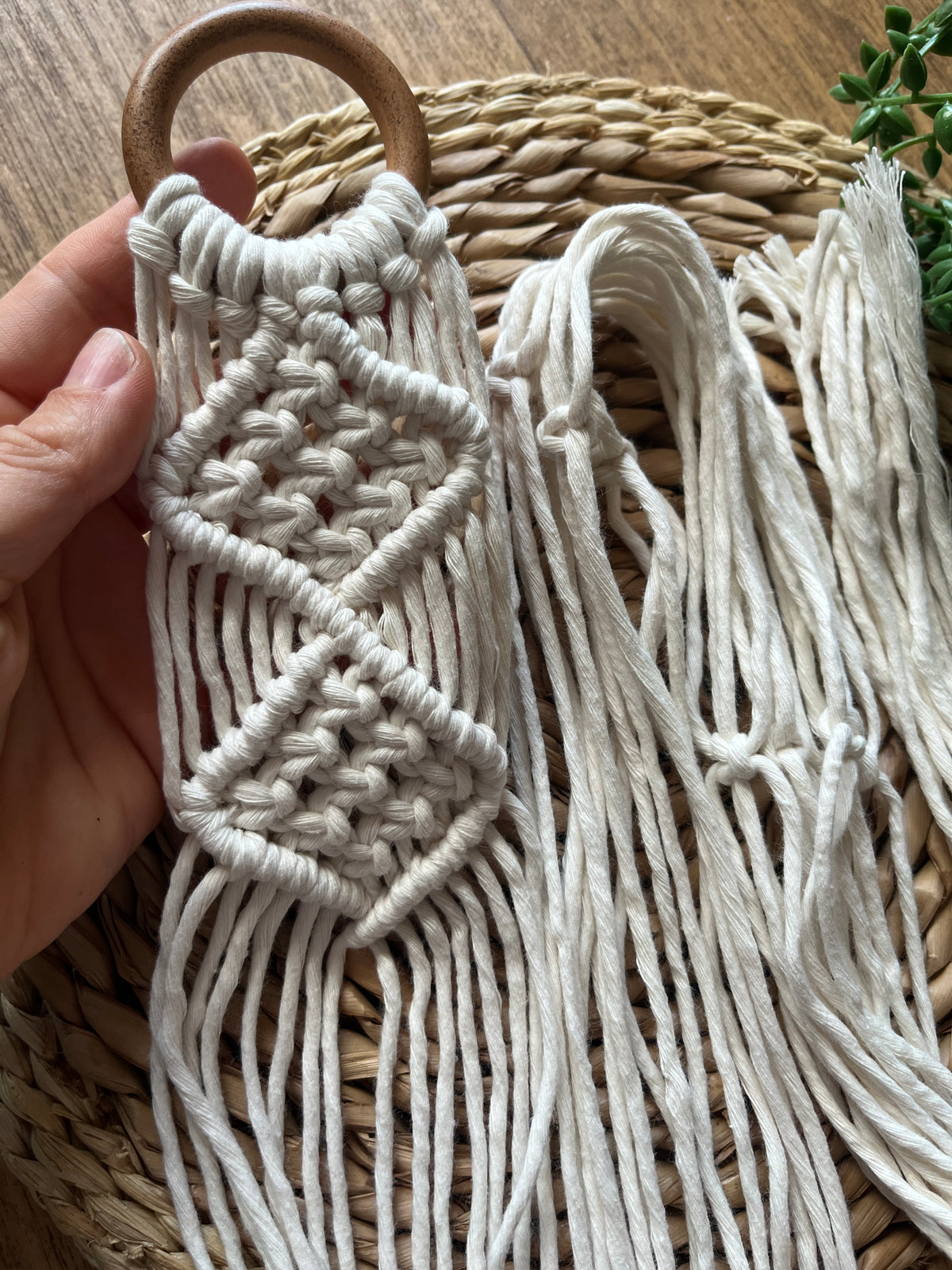 Macramé Mandolin Hanger