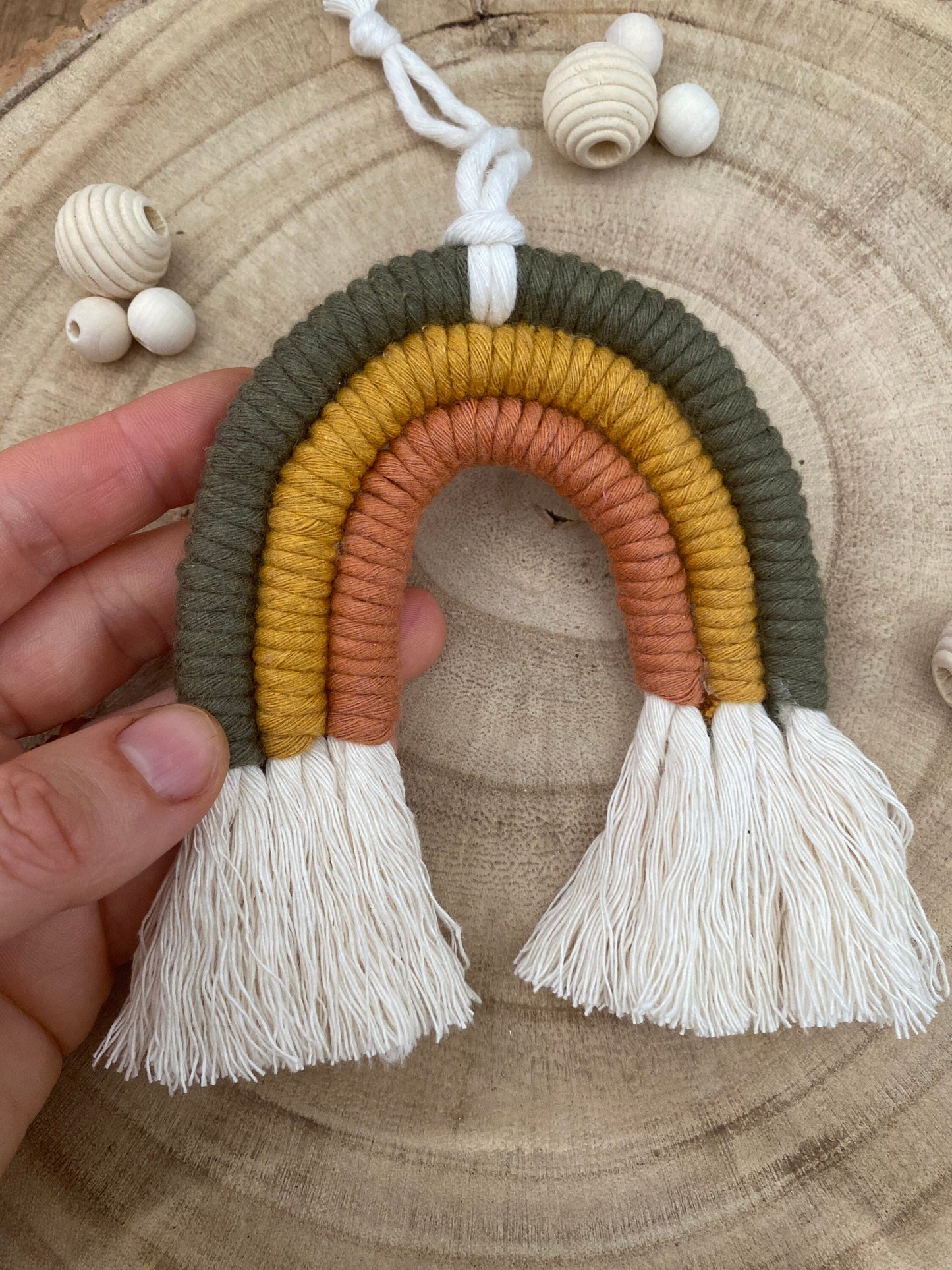 Mini macrame rainbow hand flat