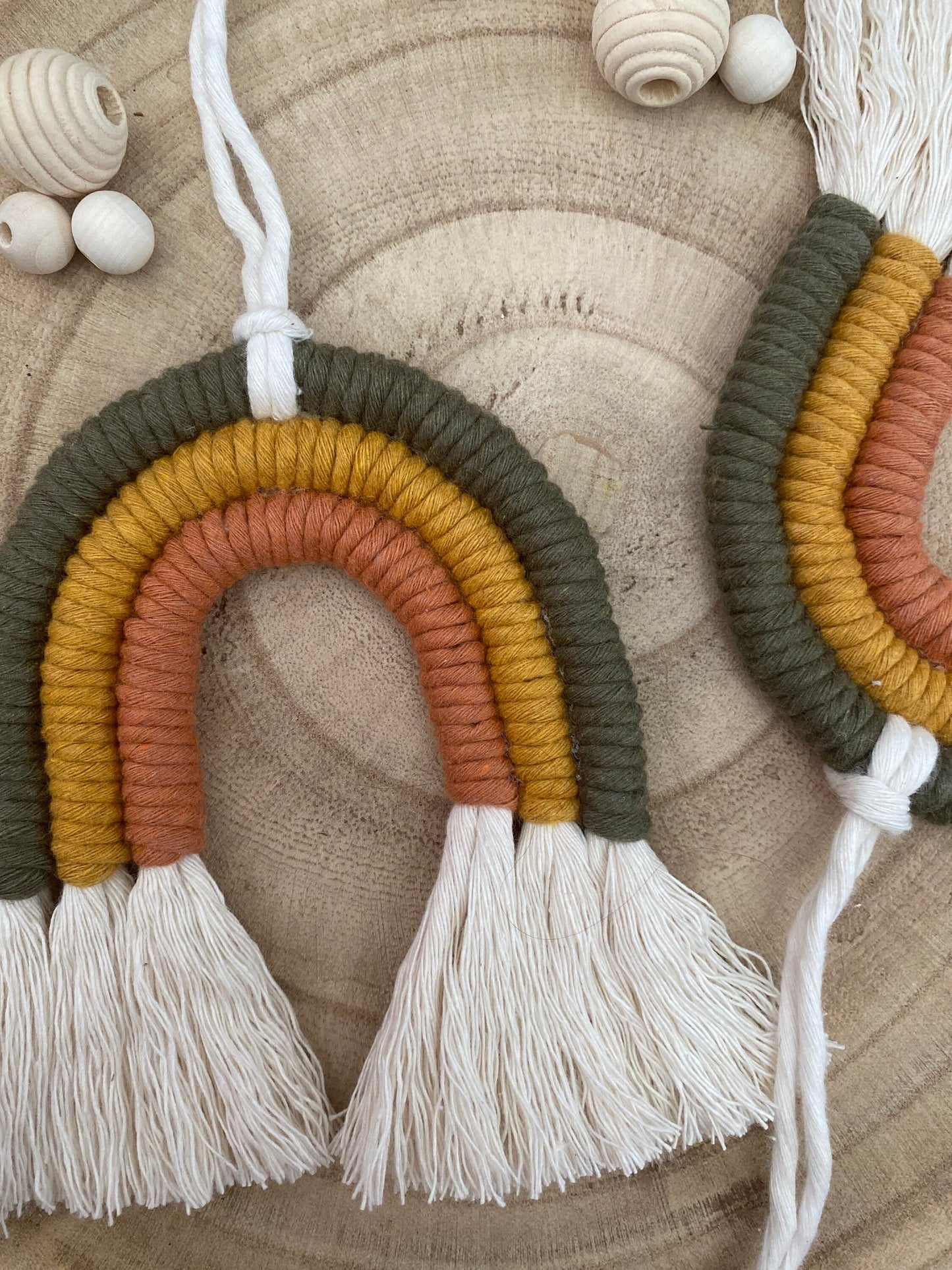 Mini macrame rainbow front flat double