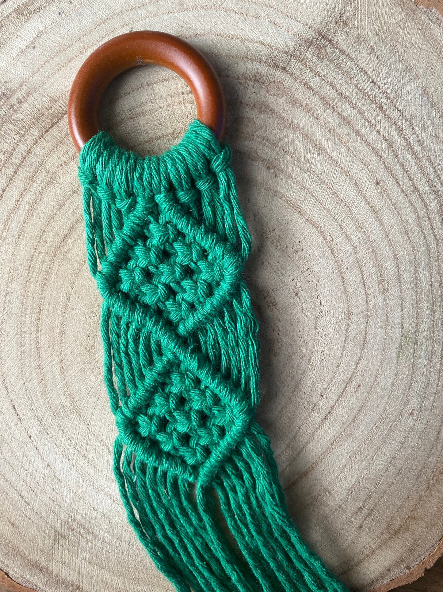 Acoustic Guitar Wall Mount Macramé Hanger