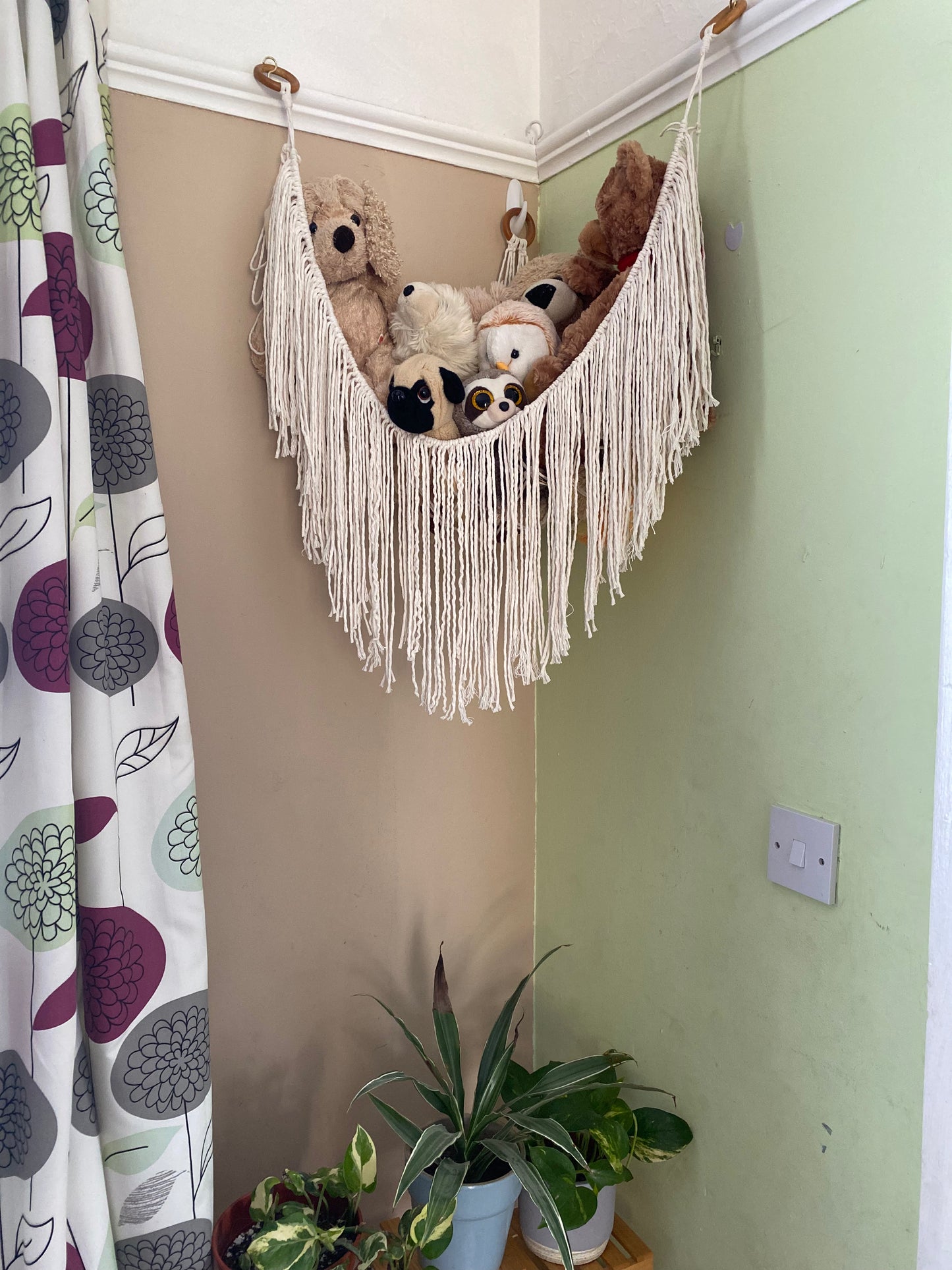 Soft toy corner hammock - bedroom storage