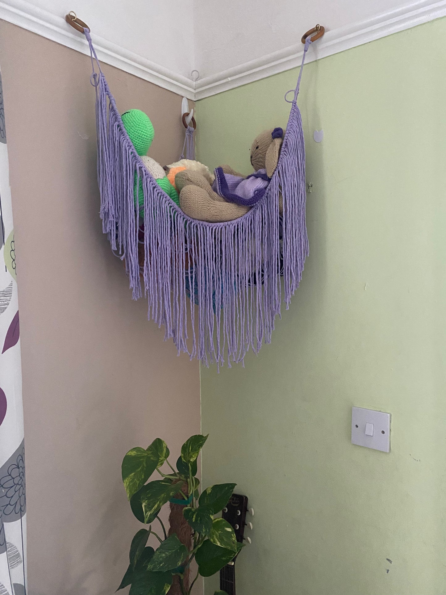 Soft toy corner hammock - bedroom storage
