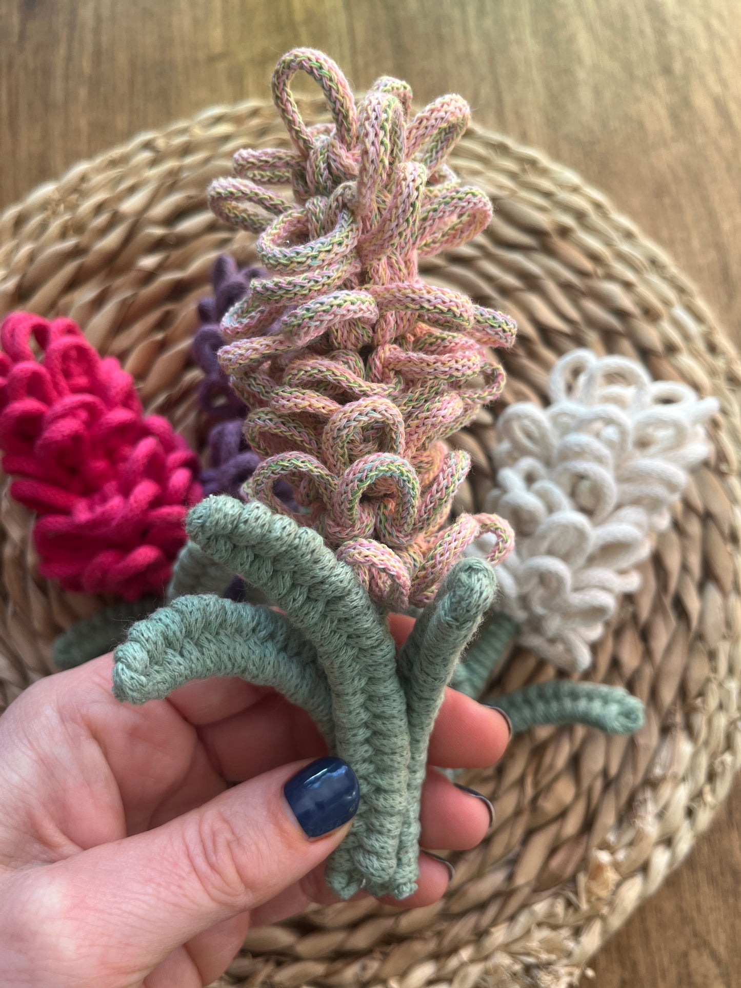 Macramé Lavender Flower Stem Decoration