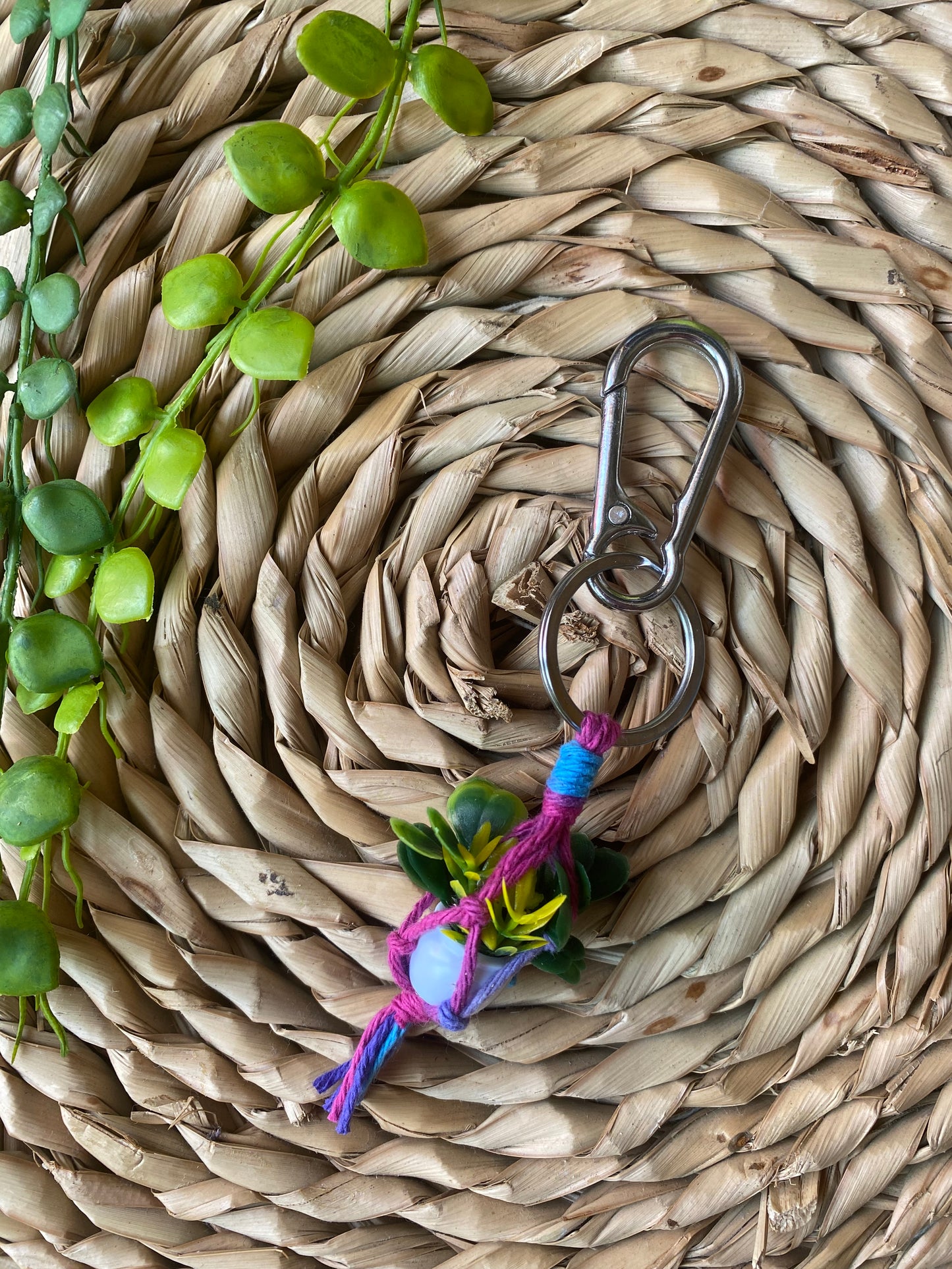 Macra-Made With Love mini plant hanger key ring purple no key  