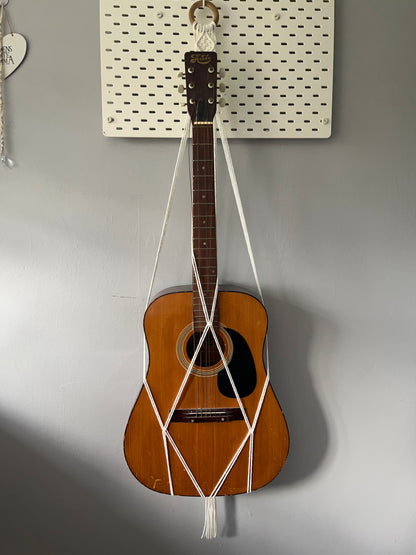 Acoustic Guitar hanger tutorial - Step-by-Step Guide