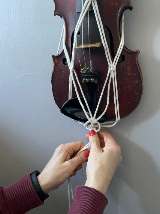 Macramé Violin hanger tutorial - Step-by-Step Guide