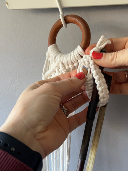 Macramé Violin hanger tutorial - Step-by-Step Guide