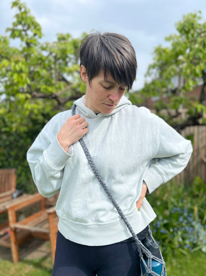 Recycled Cotton Macramé Water Bottle Holder Bag – Crossbody Drink Carrier