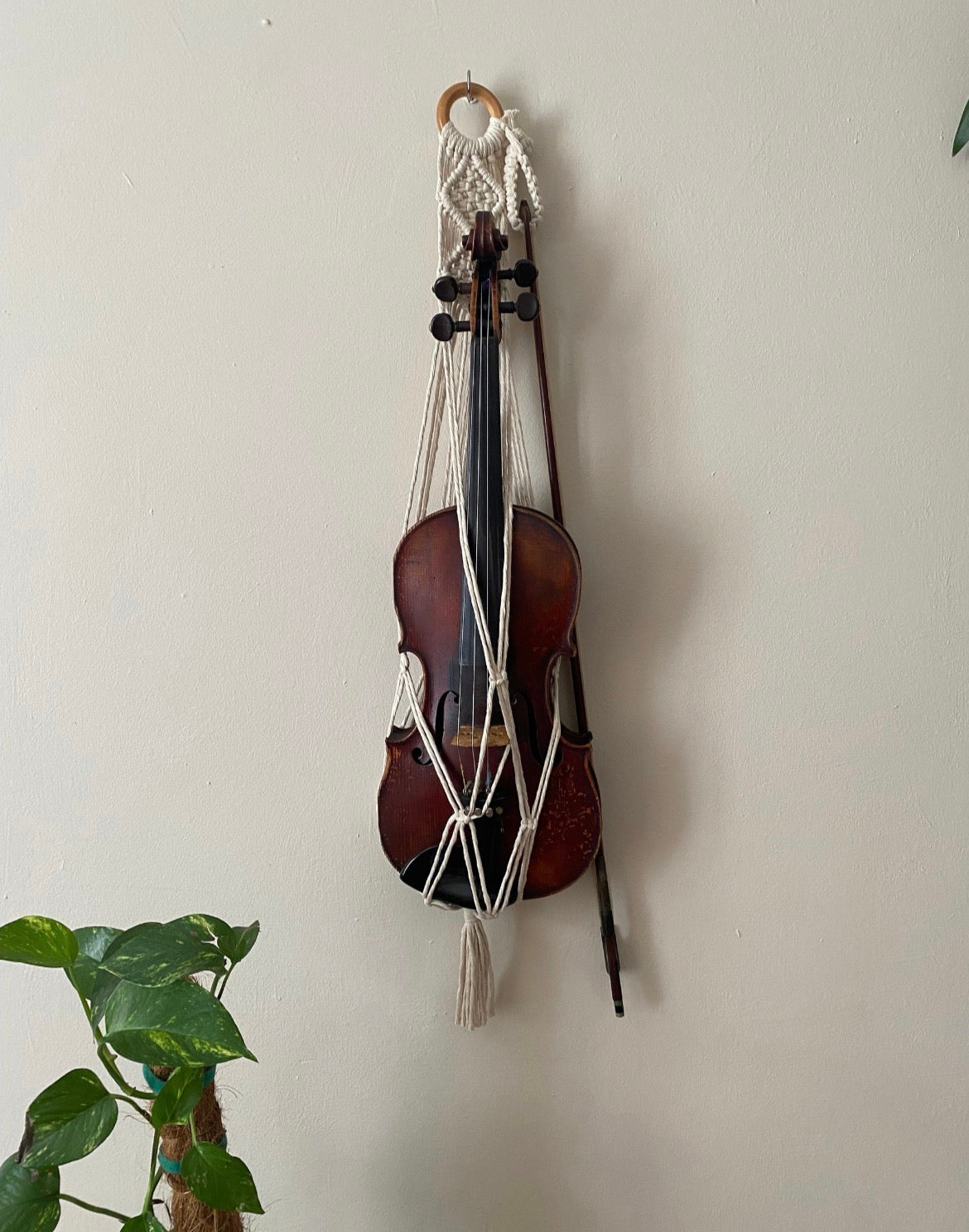 Macramé Violin hanger tutorial - Step-by-Step Guide