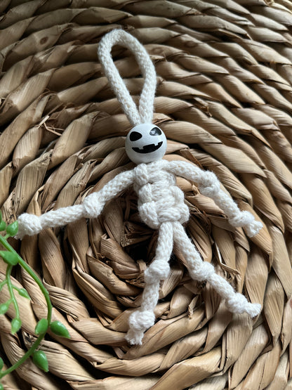 Mini Macrame Yarn Skeleton