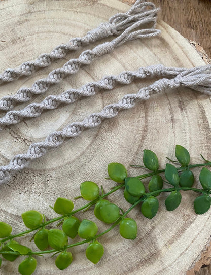 Simple Curtain Tie-Backs (Pair) – Taupe