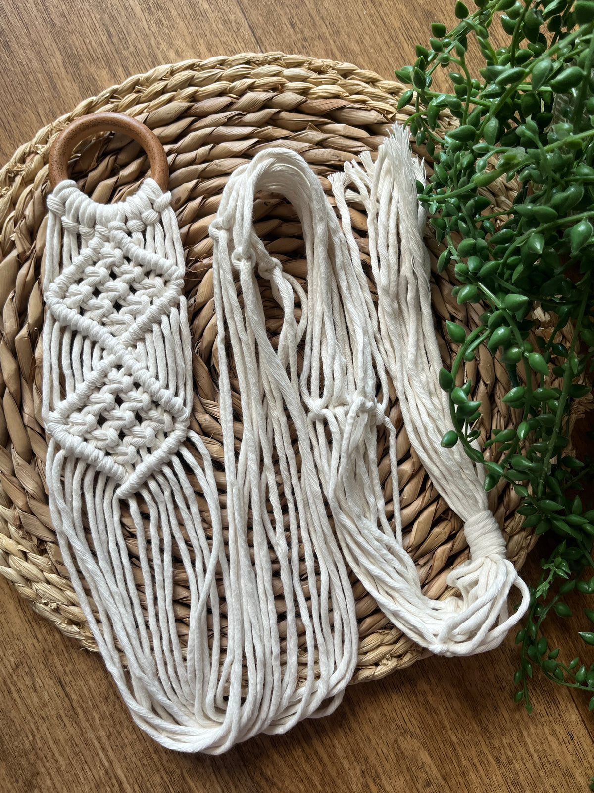 Macramé Mandolin Hanger