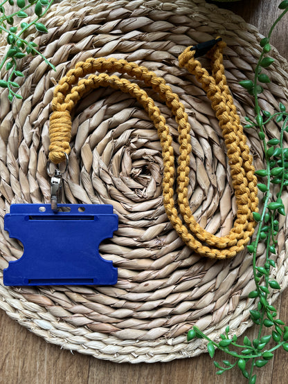 Lanyard Badge Holder - 34”