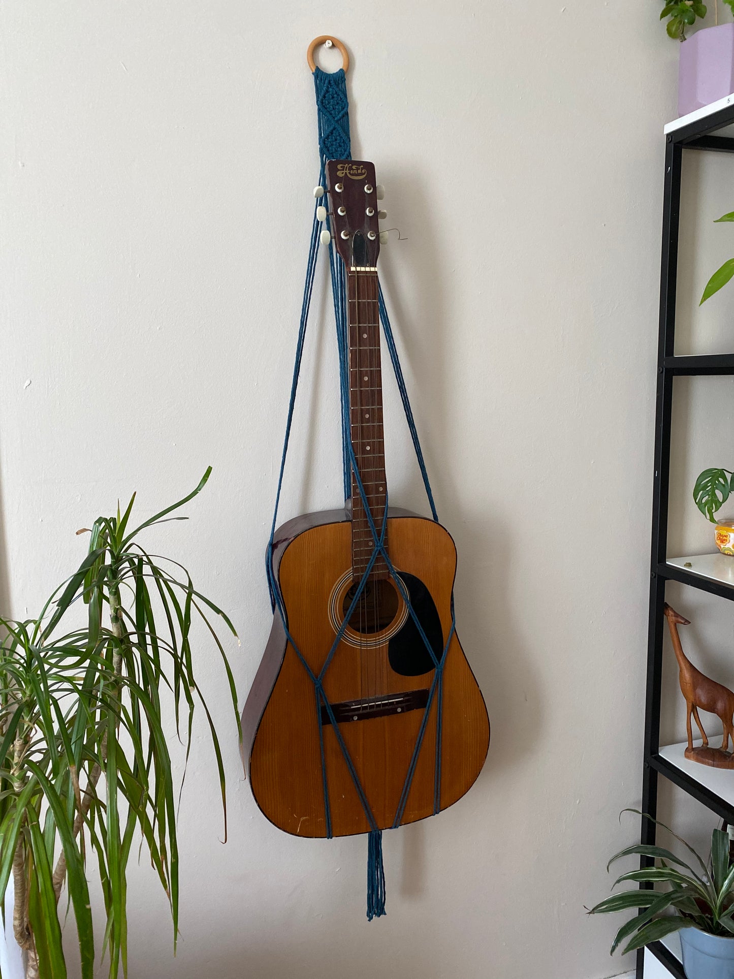 Macra-Made With Love acoustic guitar wall mount hanger petrol side