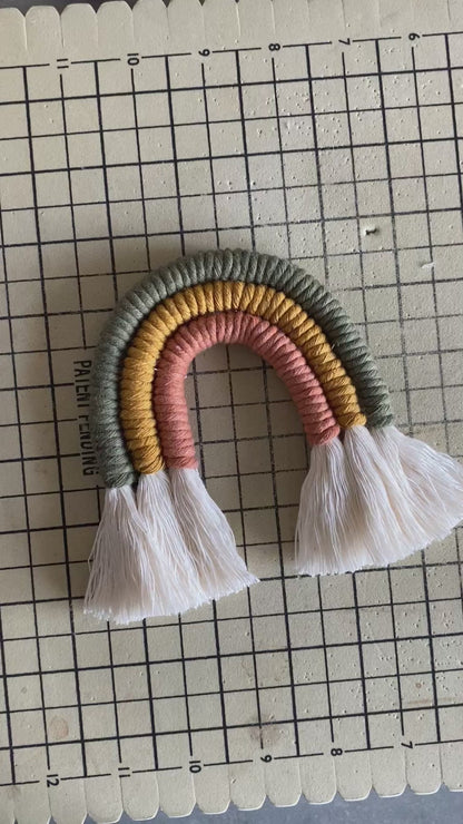 Mini Macrame Autumnal Rainbow - 10 x 13cm