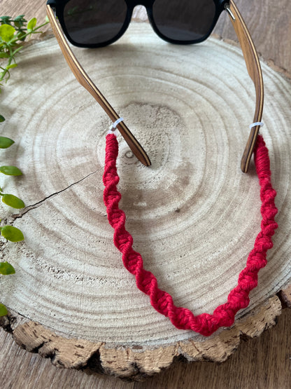 A short knotted glasses holder strap made with recycled cotton yarn.