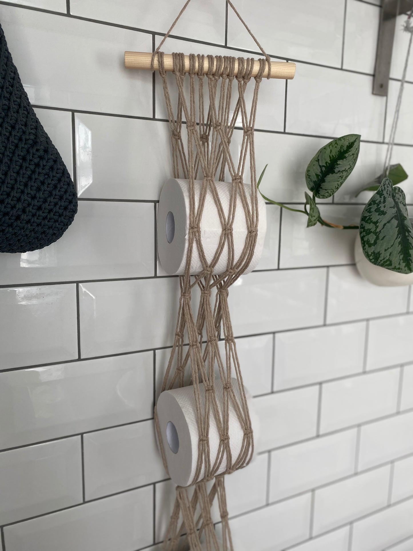 Bathroom decor toilet roll holder taupe detail