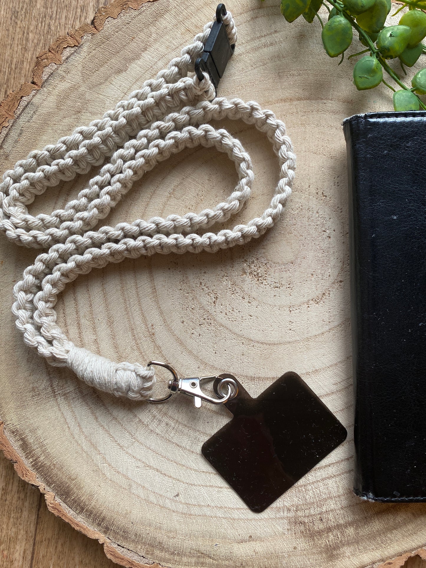 Macra-Made With Love phone holder lanyard natural close