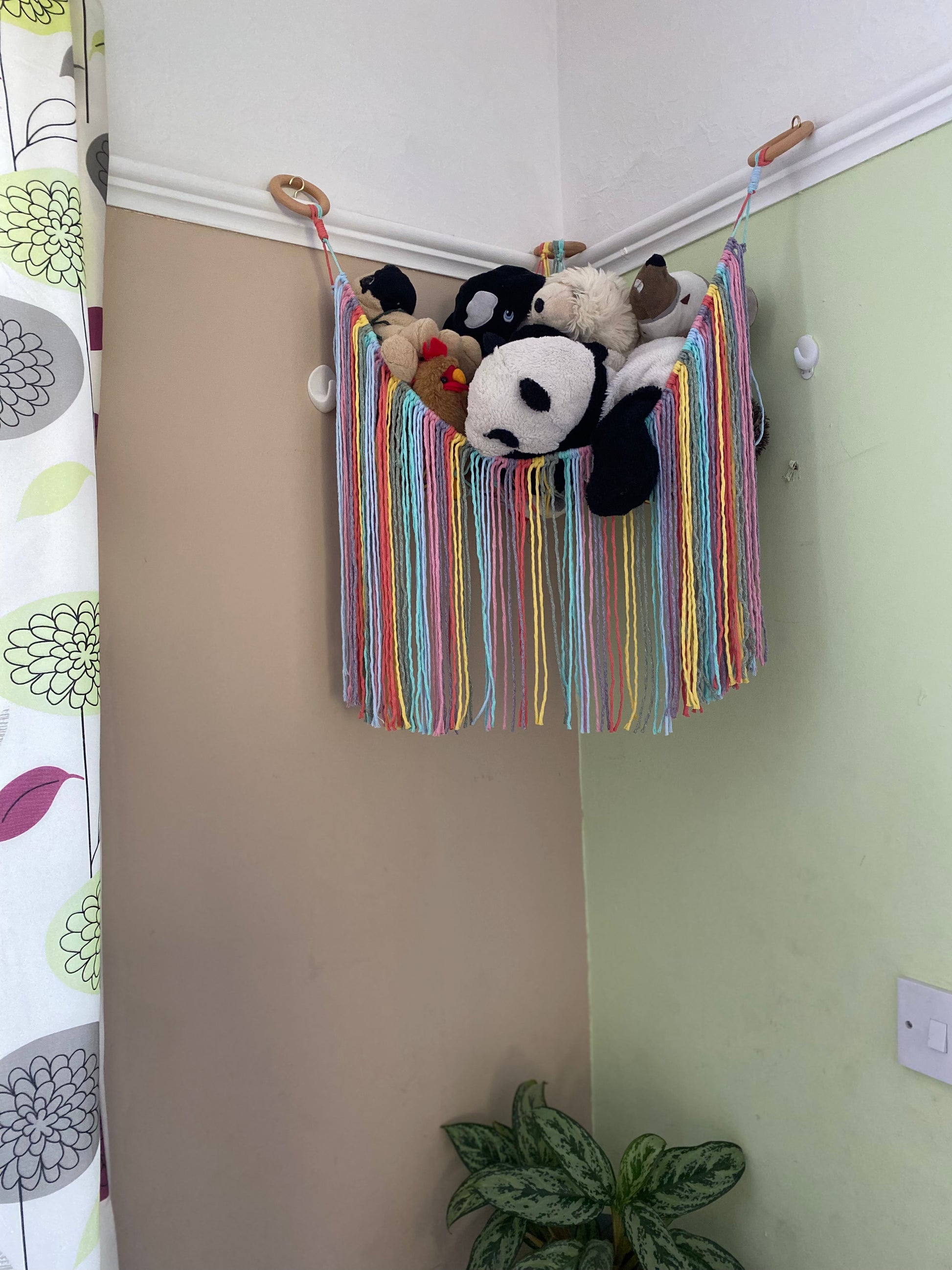 Corner toy discount hammock