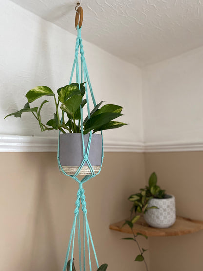 Macra-Made With Love double macrame plant hanger mint top detail