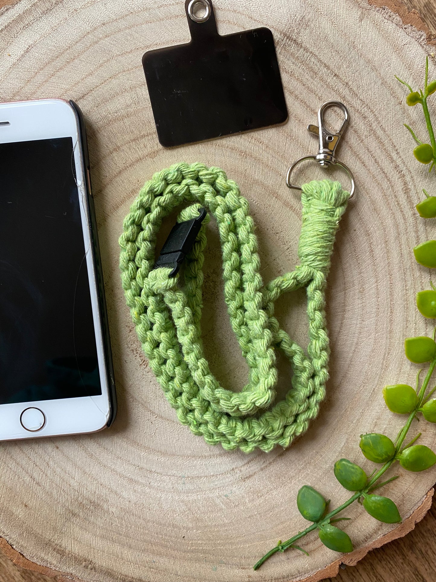 Macra-Made With Love phone holder lanyard pistachio green flat