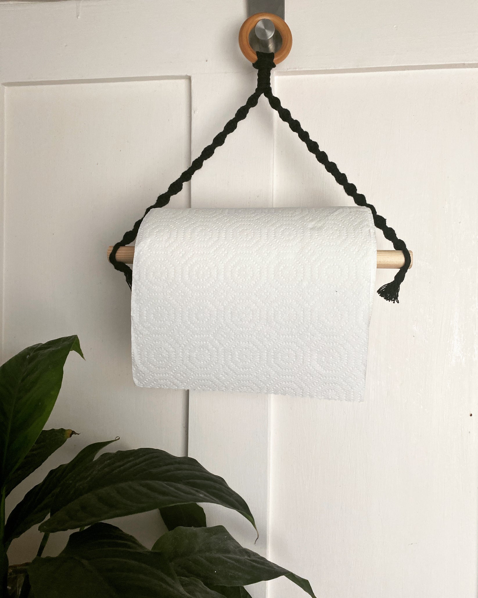 Eco friendly hanging kitchen roll holder – Macra-Made-With-Love